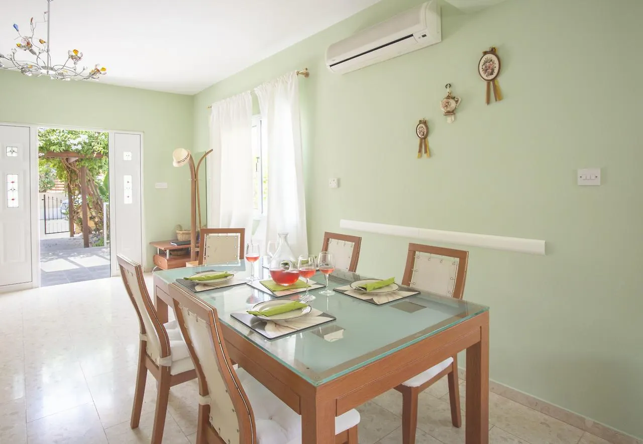 Nissi Maria Villa Ayia Napa